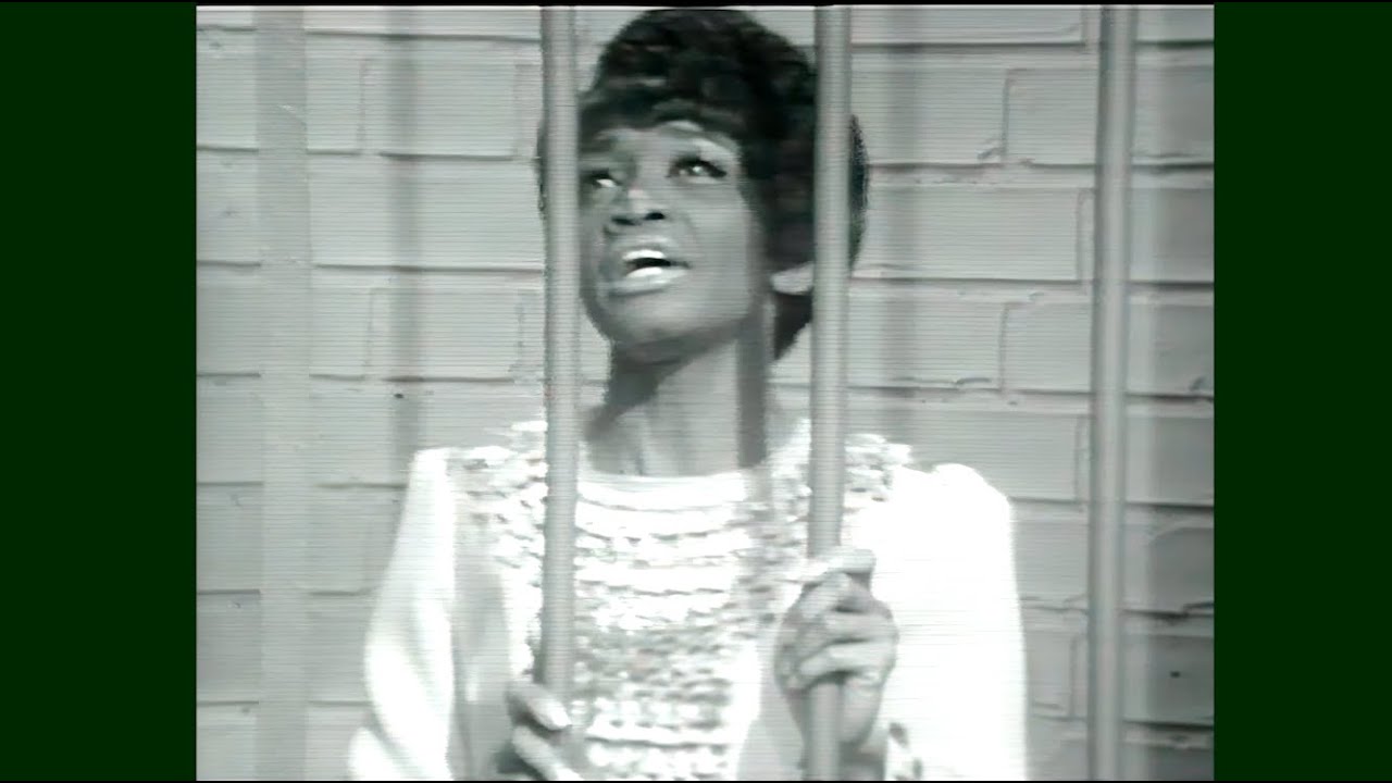 Salena Jones • “Gloomy Sunday” • 1966 [Reelin' In The Years Archive]