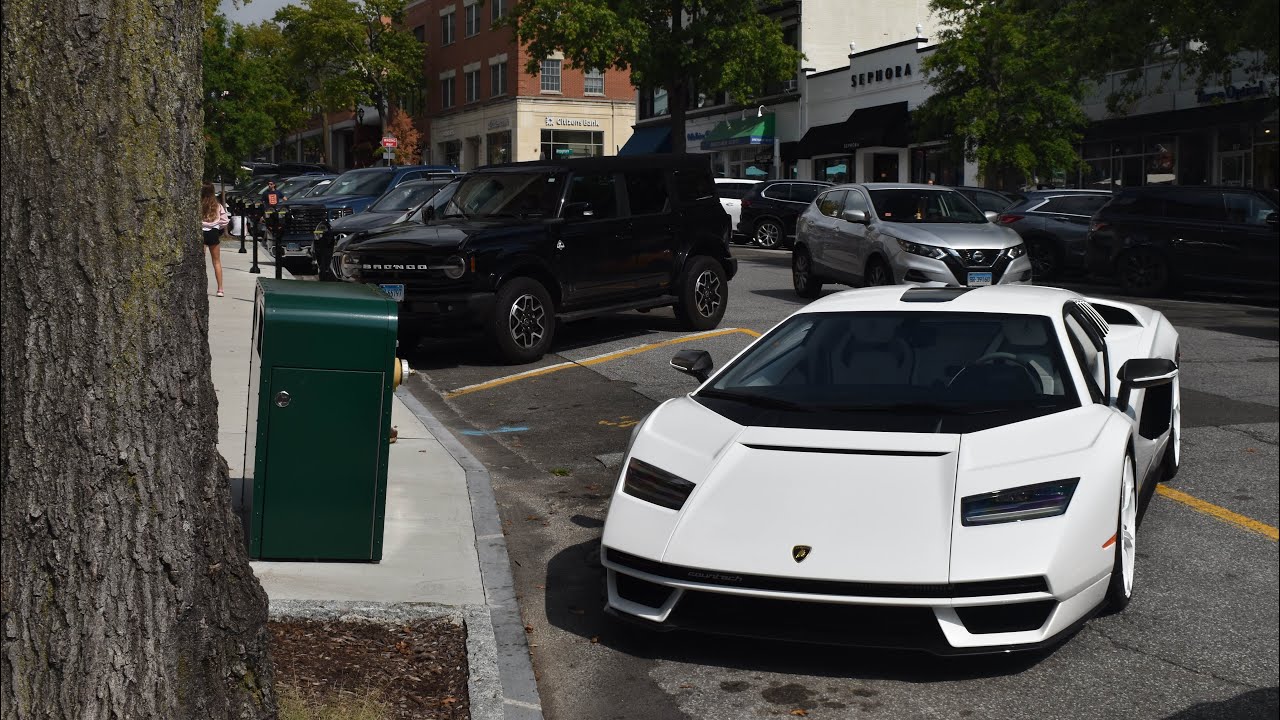 AWESOME Supercars In Greenwich (New Countach, 2x Revuelto, AMG GT Black Series)