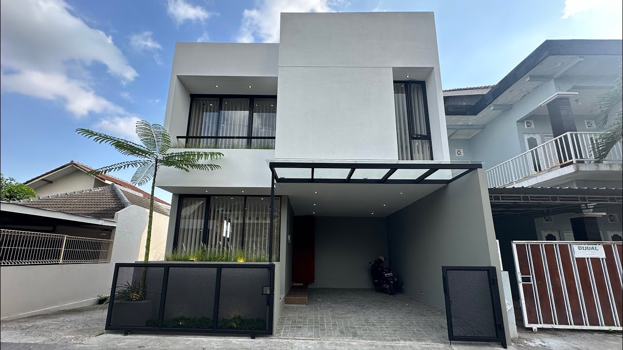 Rumah Modern Punya Taman Sekeliling Bikin Sejuk Pastinya Idaman Milenial dan Gen Z