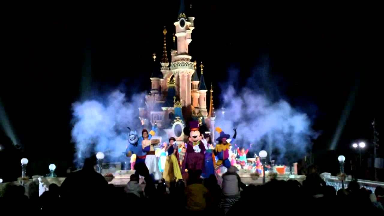 The Disney's Not-So-Scary Halloween Show (HD) | Disneyland Paris