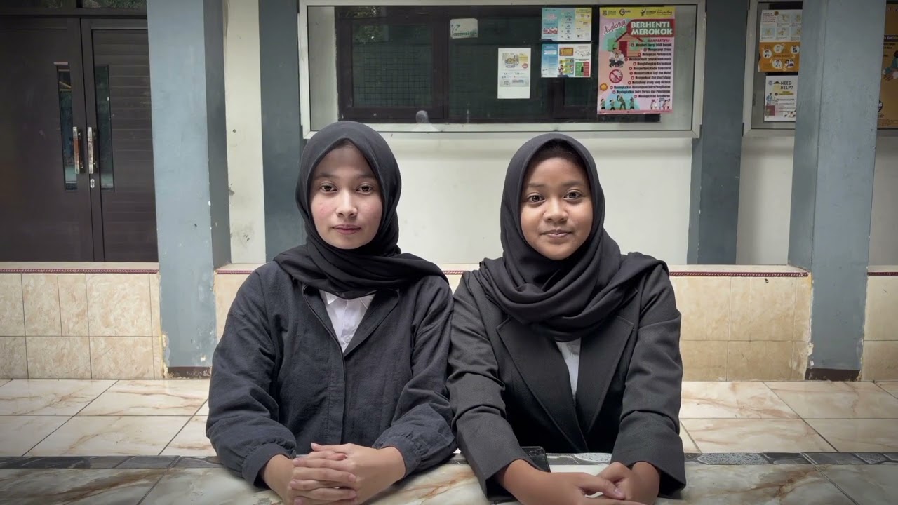 SIRINE DIBALIK JAKET HIJAU🚨