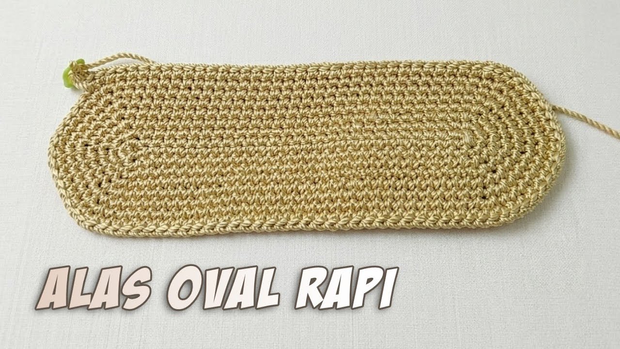 Alas Oval Tas Rajut yang Rapi
