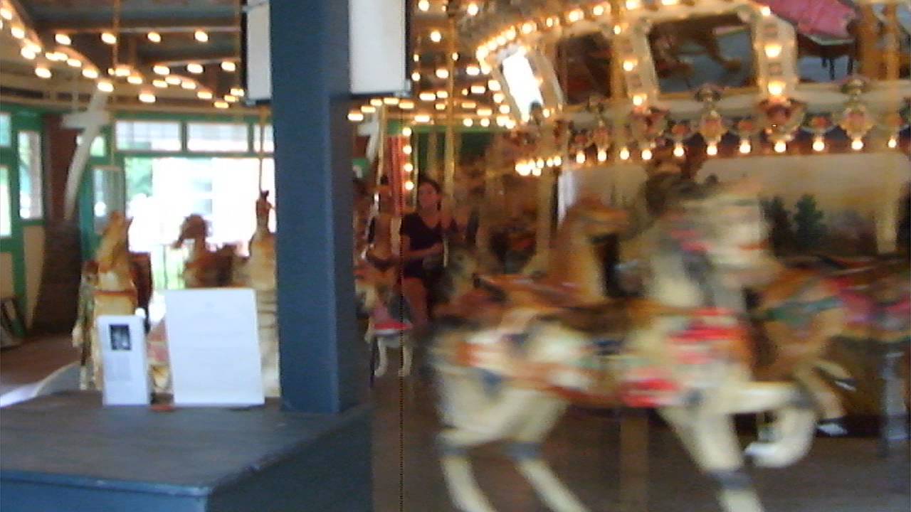 Glen Echo Park - 1921 Dentzel Carousel - Wurlitzer 165 Band Organ - II