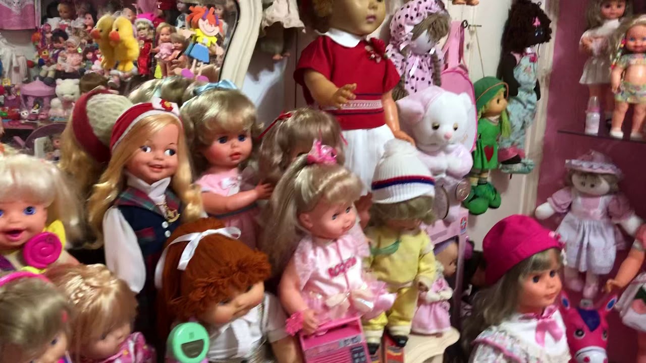 Minha coleção de bonecas!!!