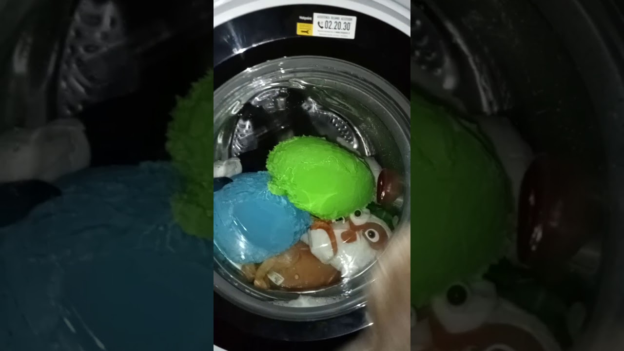lavaggio di 6 peluche in lavatrice Hotpoint Ariston parte 2 con risciacquo e centrifuga finale