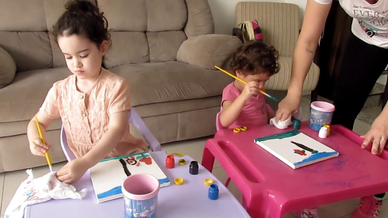 BRINCADEIRA COM TINTA GUACHE - ATIVIDADE PEDAGÓGICA PARA FAZER COM AS CRIANÇAS - Somos 5inco