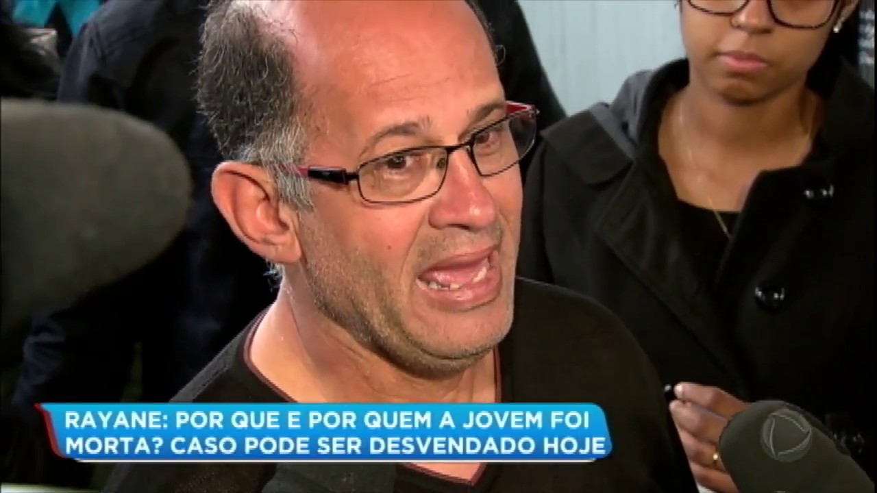 Enterro de Rayane é marcado por tristeza e comoção