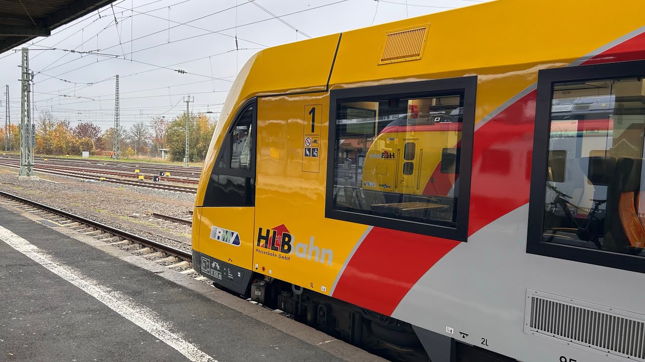 Hessische Landesbahn nach Nidda auf der RB 48 in Friedberg (Hess)