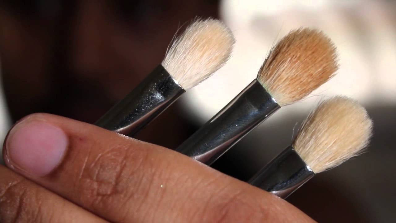 MAC 217 VS Sigma e25 Brush Review/Comparison : @AzraelVicious