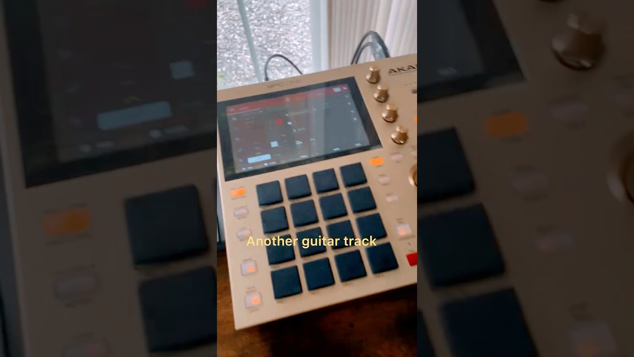 MPC One - Made a Zaytoven trap beat in 10 mins! #🔥🔥#trapbeats2023 #guitarlife #beatstars