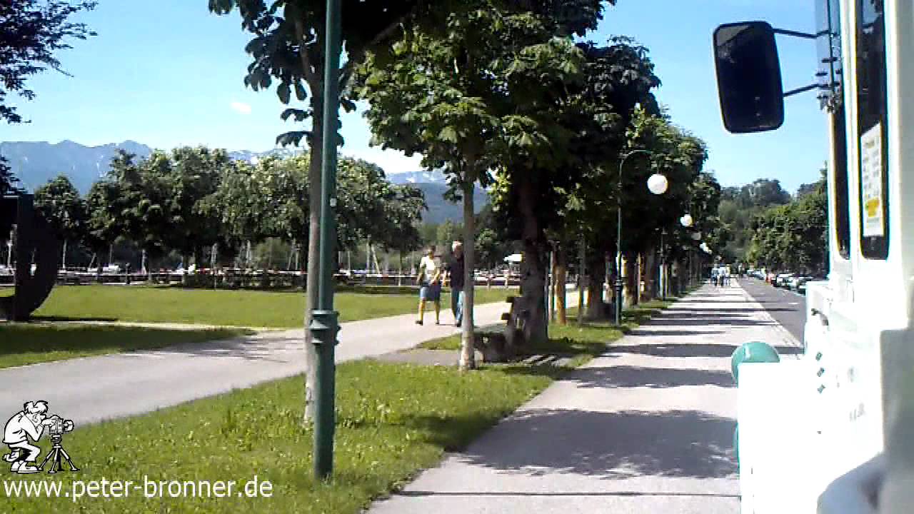 Mit dem Bummelzug von Gmunden am Traunsee zum Seeschloss Ort, im Juni.2012