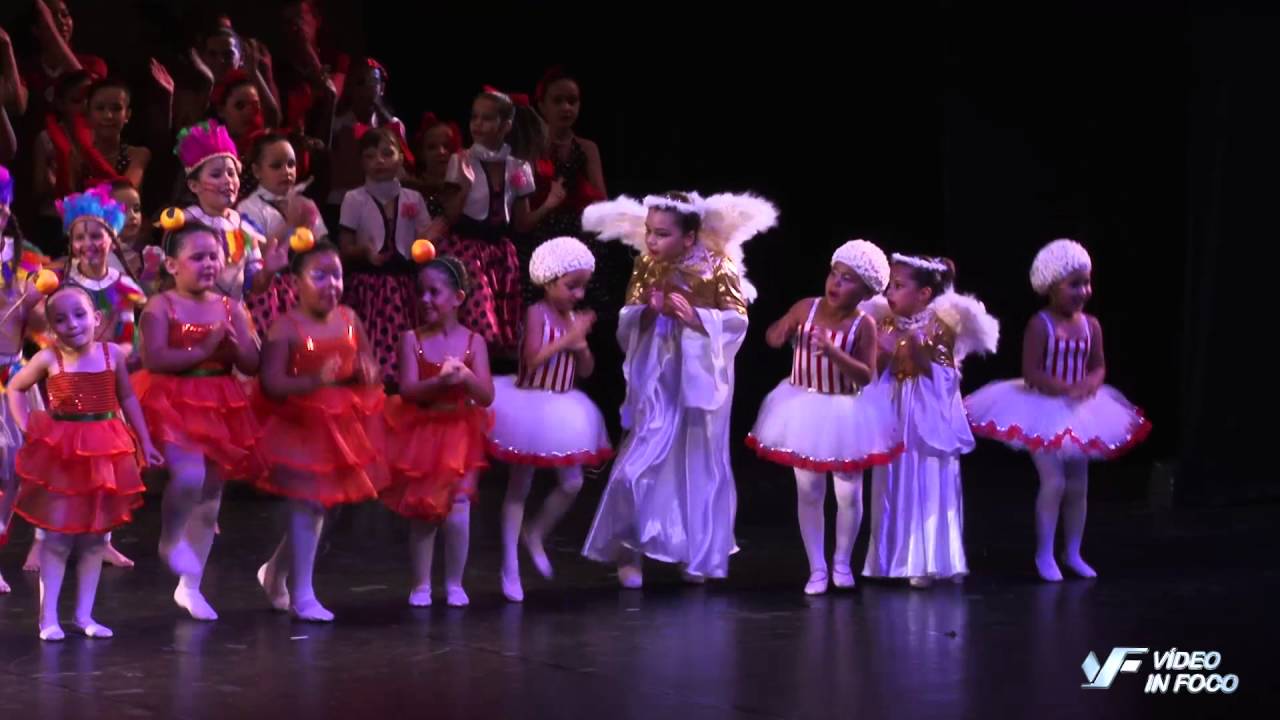 N&uacute;cleo de Dan&ccedil;a Renata Pestana 2015 - Apoteose