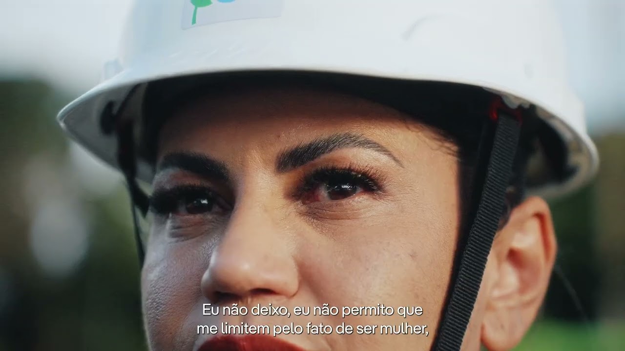 Escola de Eletricistas: conhe&ccedil;a a hist&oacute;ria de J&aacute;ira Santos