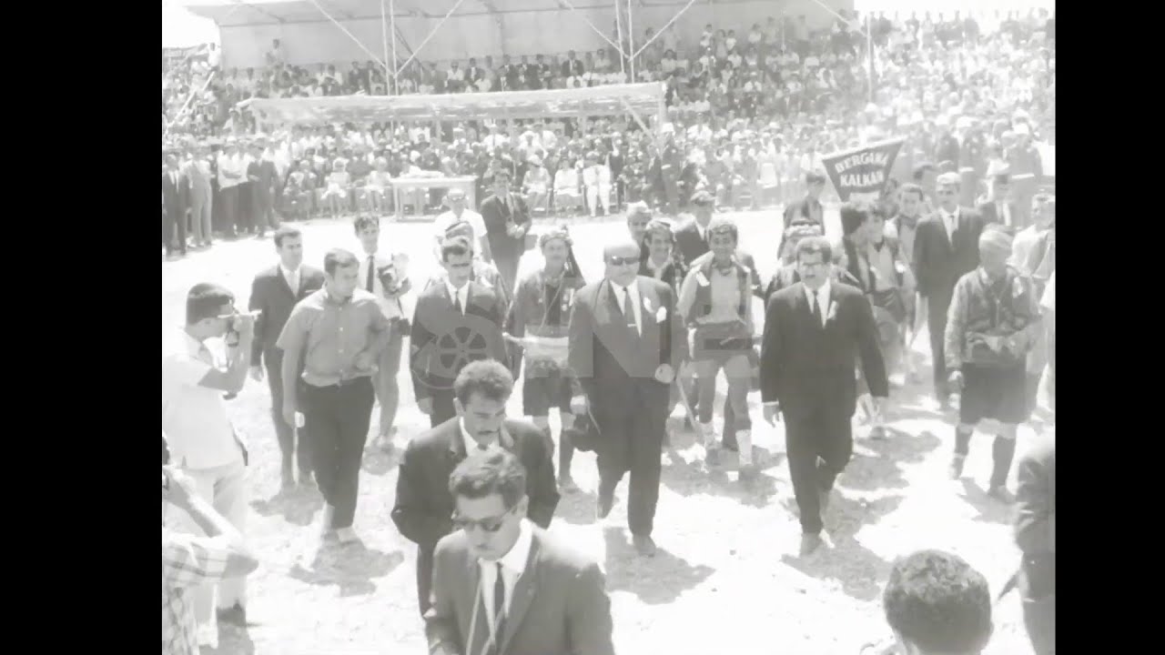 Bergamalı Kalkancı Efeleri Açılışta/1967