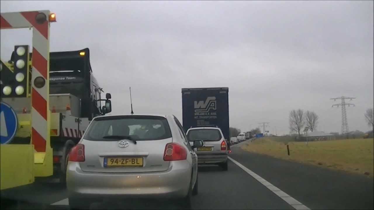 Bridge in highway wont close anymore (Haringvlietbrug, Netherlands)