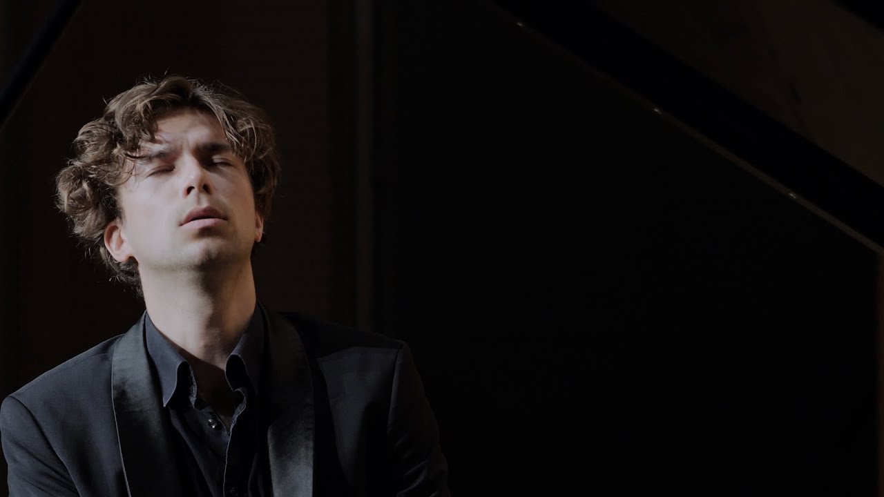 Mikhail Kambarov - Rachmaninoff: Variations on a Theme of Corelli, Op. 42