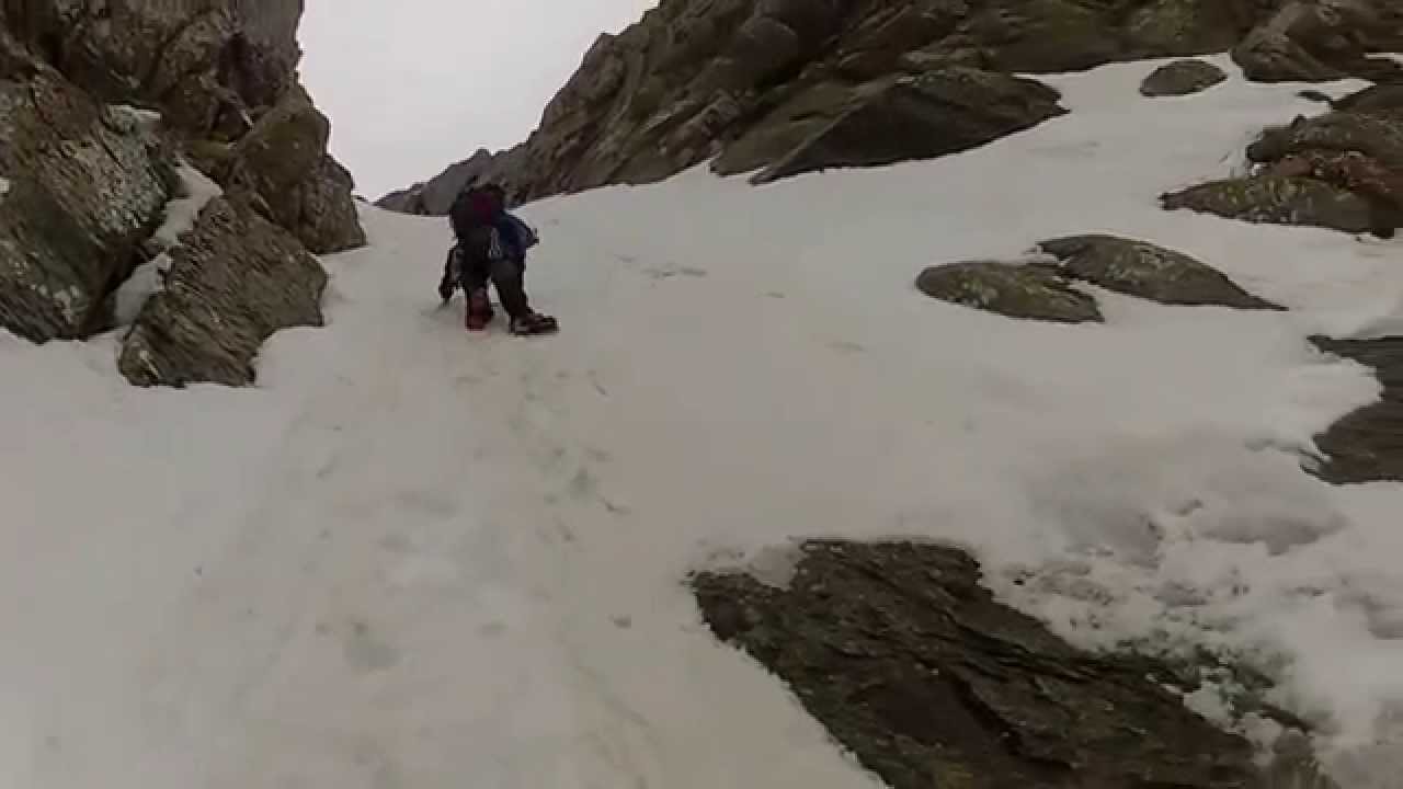 Por los corredores del Alano. Selva de Oza (Huesca)