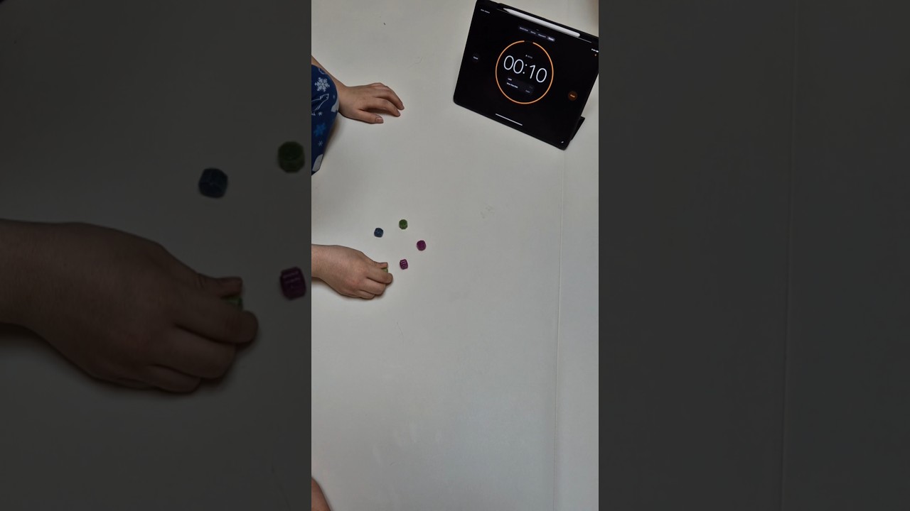 Playing Gonggi in 10 seconds -  Dae Ho Version😎 / Spreading method ) #gonggi #squidgame2 #squidgame