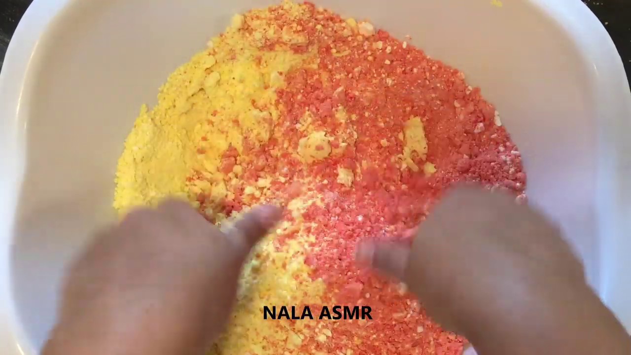 ASMR ~ GYM CHALK ~ COVERED WITH CORNSTARCH PASTE