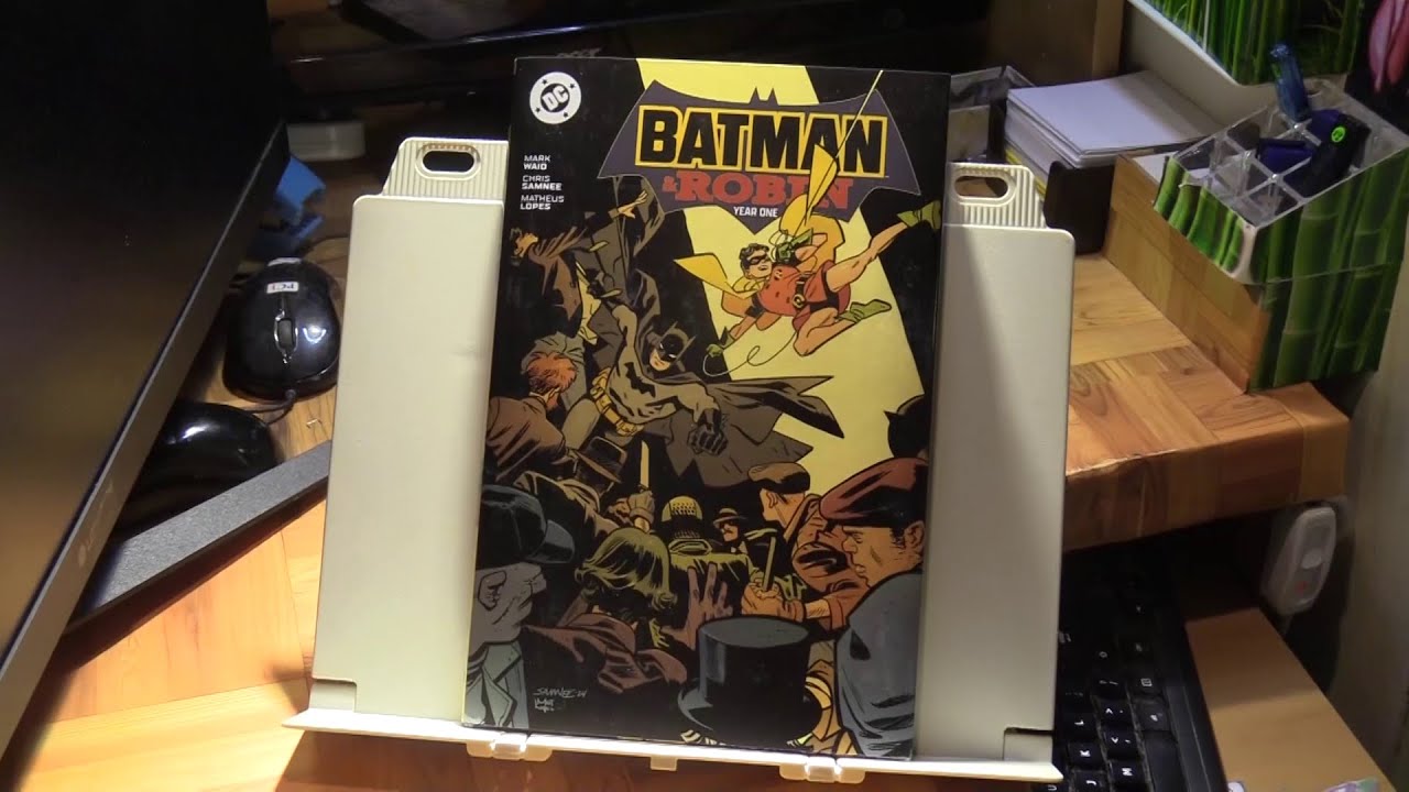 Бэтмен и Робин: Первый год (твердая обложка)