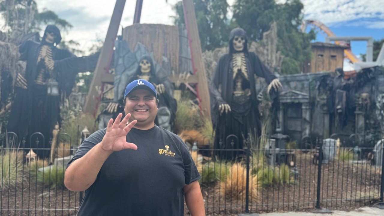 Late Night Bonfire - Knott's Scary Farm & Fright Fest Review