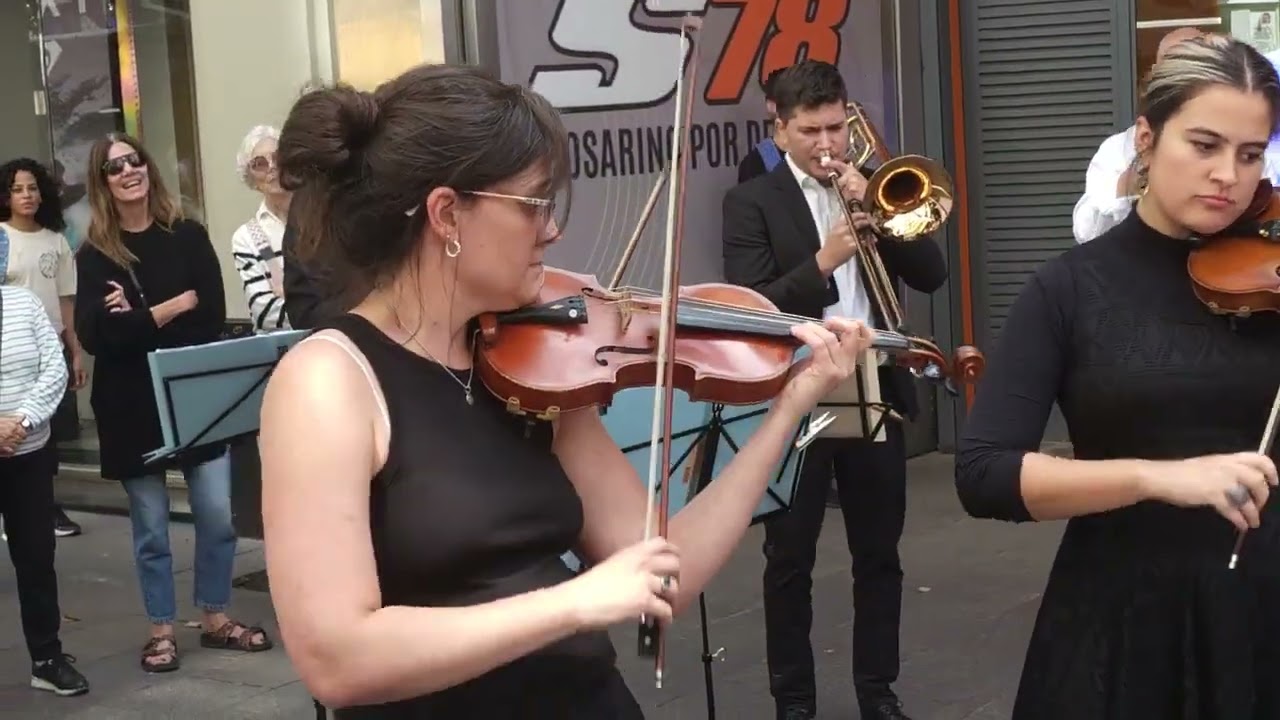 Tritsch Tratsch Polka - Johann Strauss