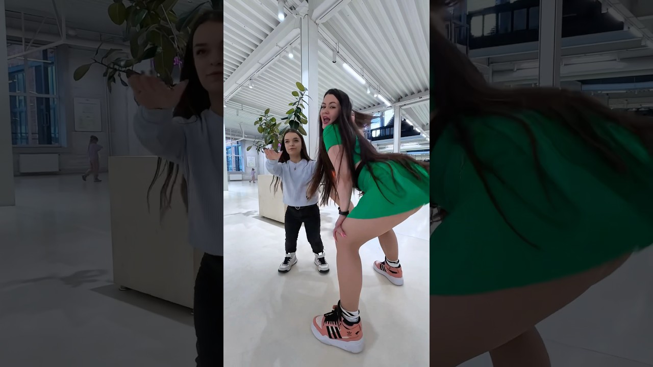 Waka Waka Shakira - Prank 🤣 #shorts