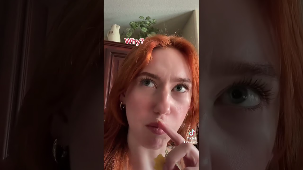 Telling my Mexican mom her salsa isn&rsquo;t spicy #pelirroja #latina #madrehija #growinguphispanic #salsa