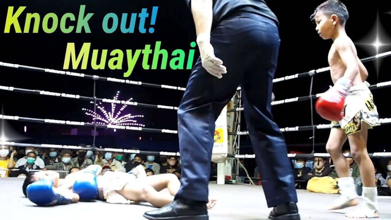 บิ๊กบอสไอ้หมัดผีกองกอยBigboss(Red)!ムエタイ子供の試合！Muaythai knock out!