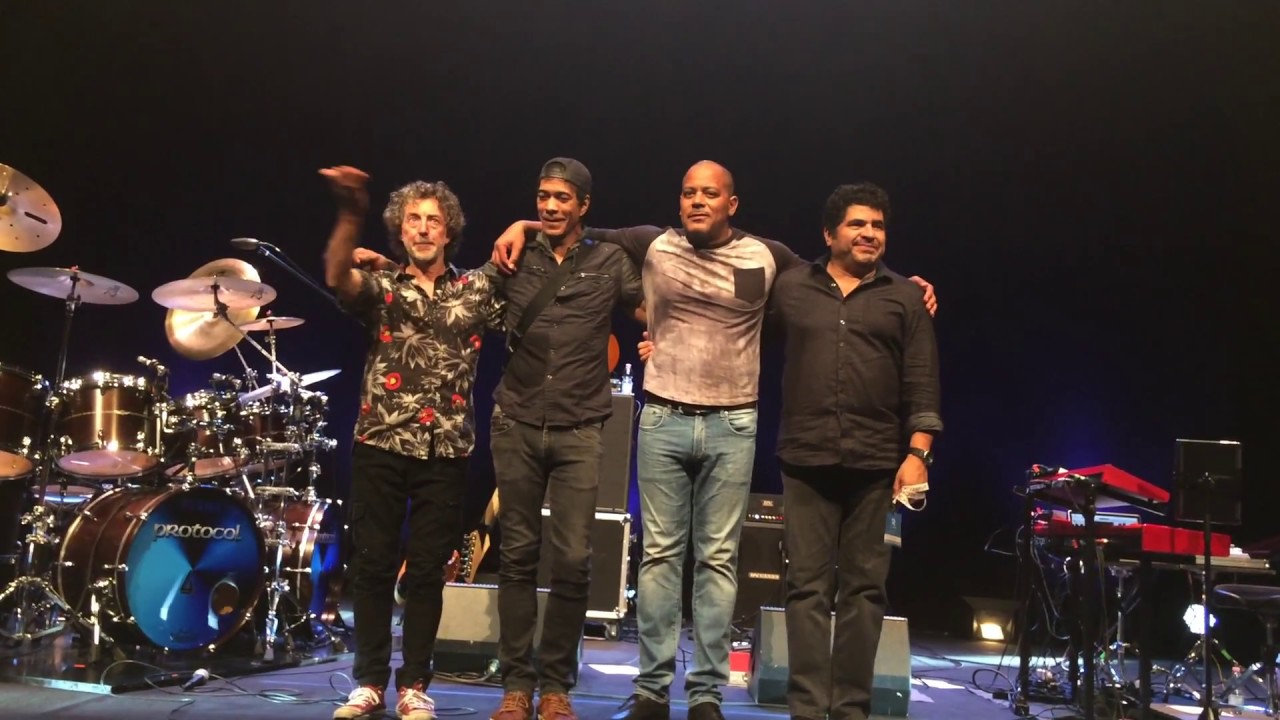 Simon Phillips & Protocol IV: Moment Of Fortune