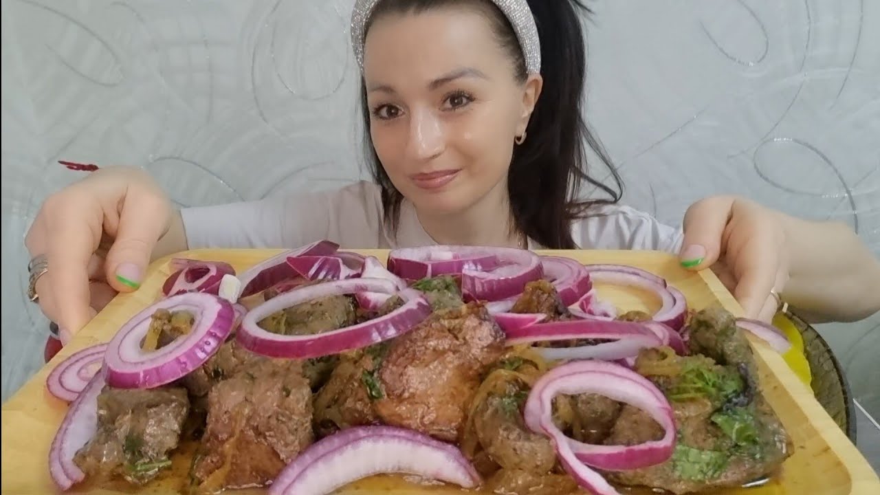Говяжья Печень с Луком и Ананасами🤤# mukbang#kristinakiss#food#