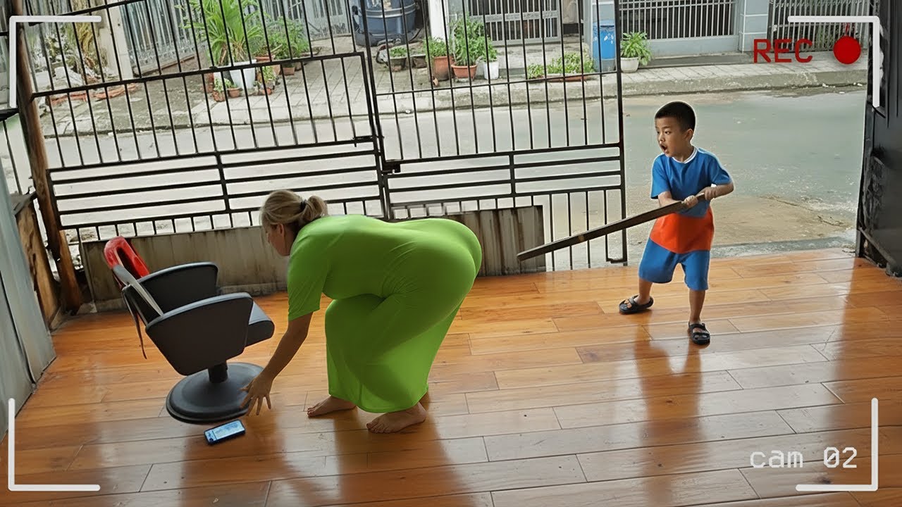 Caught in 4K! Funniest Security Camera Fails