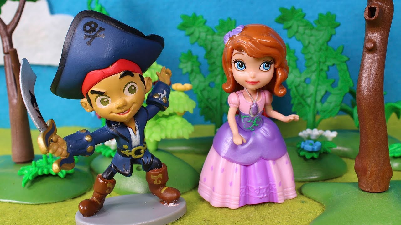 ♛ PRINCESA SOFIA ♛ JaKe el Pirata y la Princesa Sofía se conocen | Vídeos de Juguetes en Español