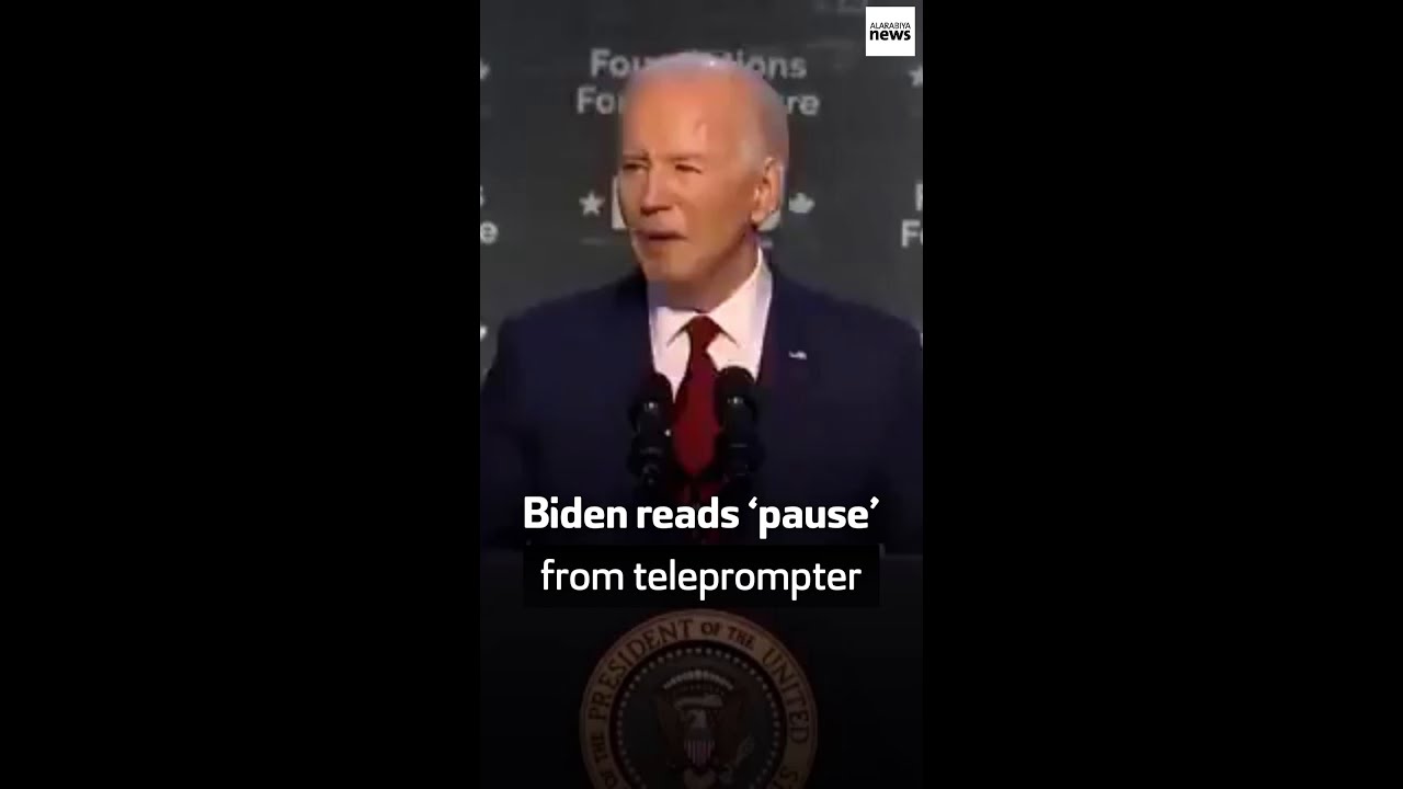 Biden reads ‘pause’ from teleprompter