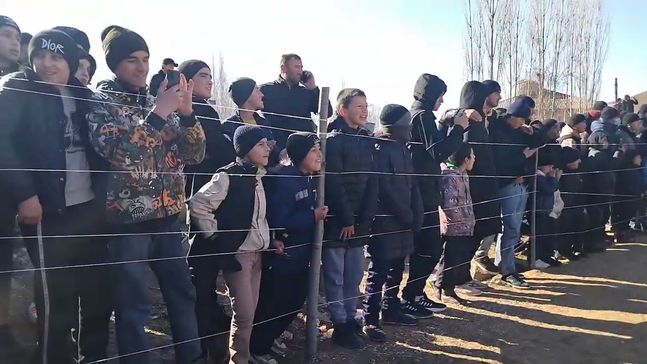 Волейбол⚽Рашт дар дехаи Шул, бозии дастахои Шул ва Истиклоли Калъаи Сурх.... Файзи Рашти 🇭🇺
