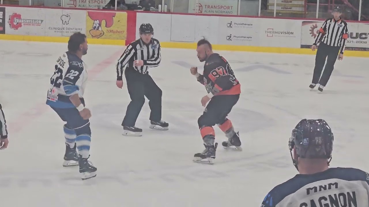 Samuel Levesque (3L) vs Hubert Poulin (Assurancia) 22-12-2023