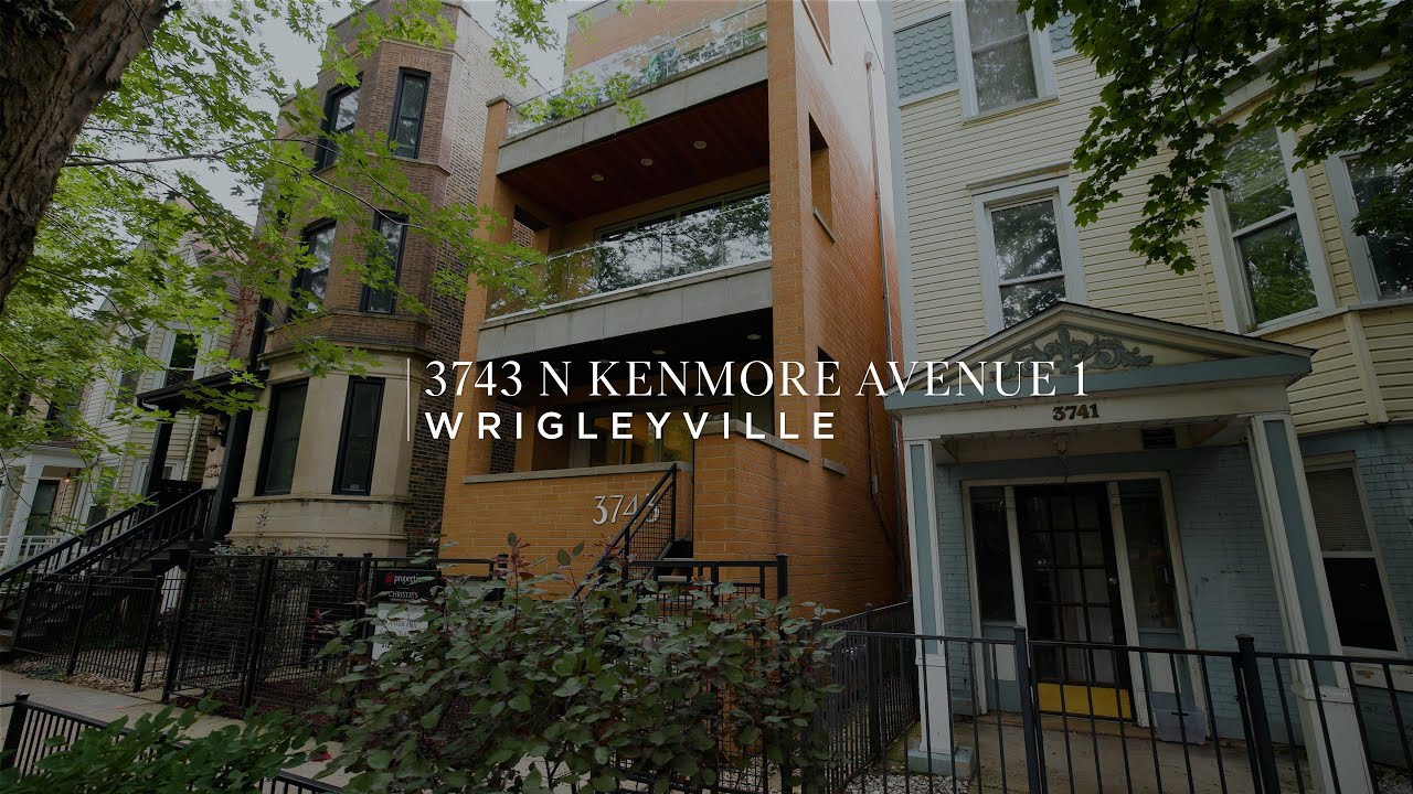 3743 N Kenmore Ave Unit 1 | Stunning 4-Bedroom Duplex in the Heart of Wrigleyville
