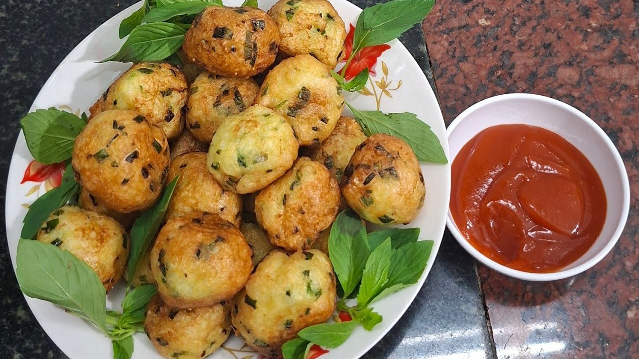 Cách làm cơm nguội chiên viên giòn ngon