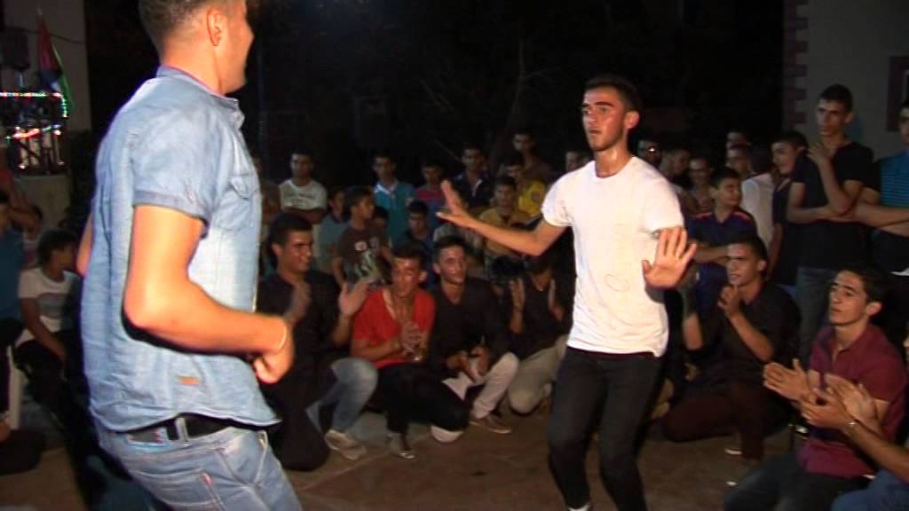 فرقة الدبكه بيت فوريك في سهرة العريس احمد الصيفي  الجزء4 كفرثلث