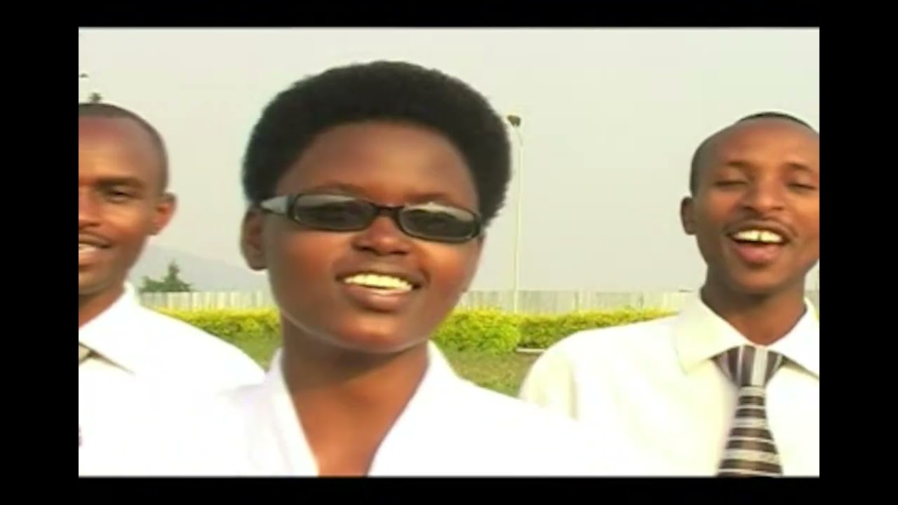 Ubukwe by Tujyisiyoni Family Choir SDA Kacyiru Vol 1 2010