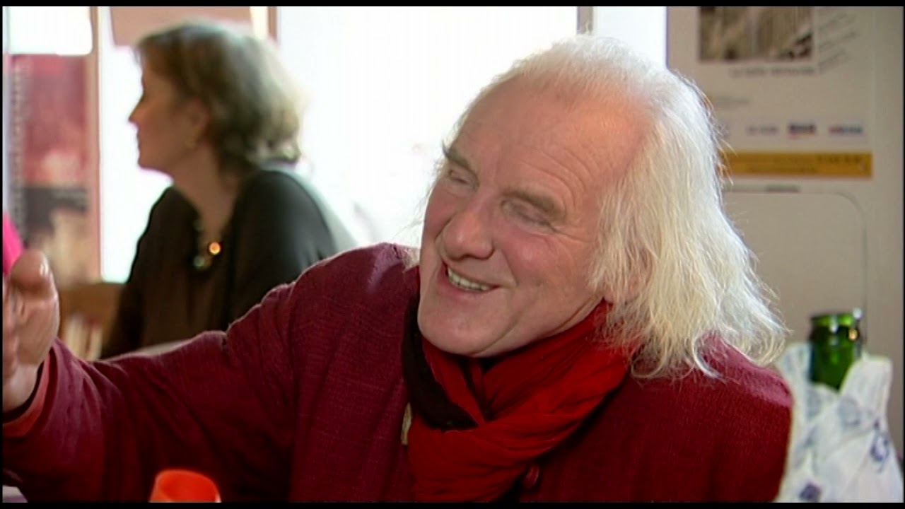 AL DENTE : JULOS BEAUCARNE