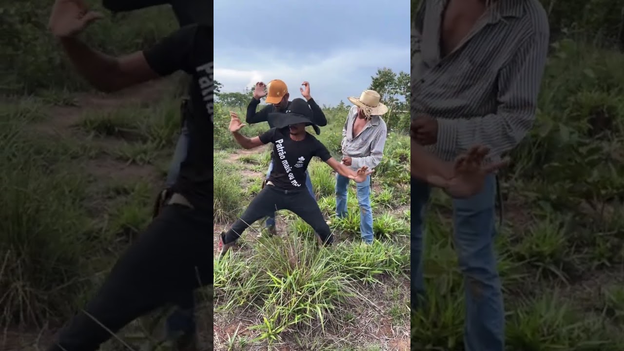 Os meinos tao tramandonpra tirar o bisavô do calango de dentro das terras 