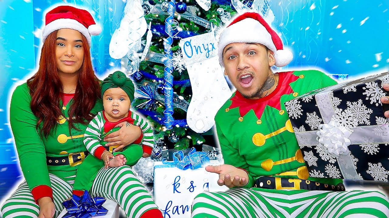 SURPRISING WIFE WITH NEW CHRISTMAS DECOR!