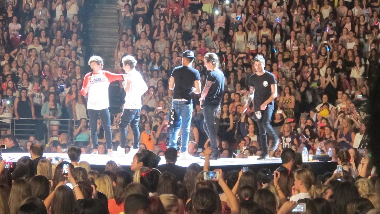 One Direction Twitter Session • Sydney Concert 25-10-13