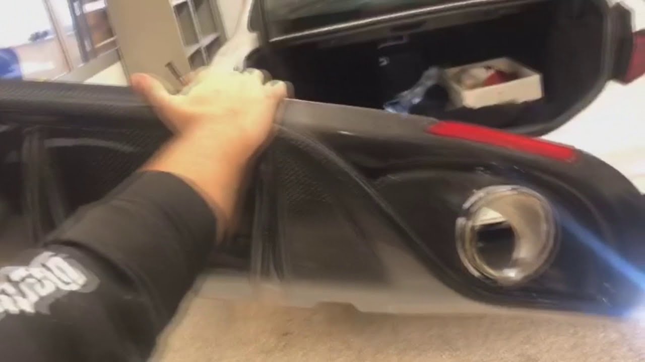 Alfa Romeo Giulia - Sostituzione diffusore in Fibra di Carbonio