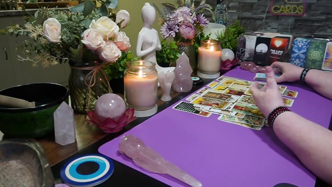 Весы ♎ 💖 Вам понадобится минута, чтобы осмыслить увиденное, когда вы поймете, что они скрывали.
