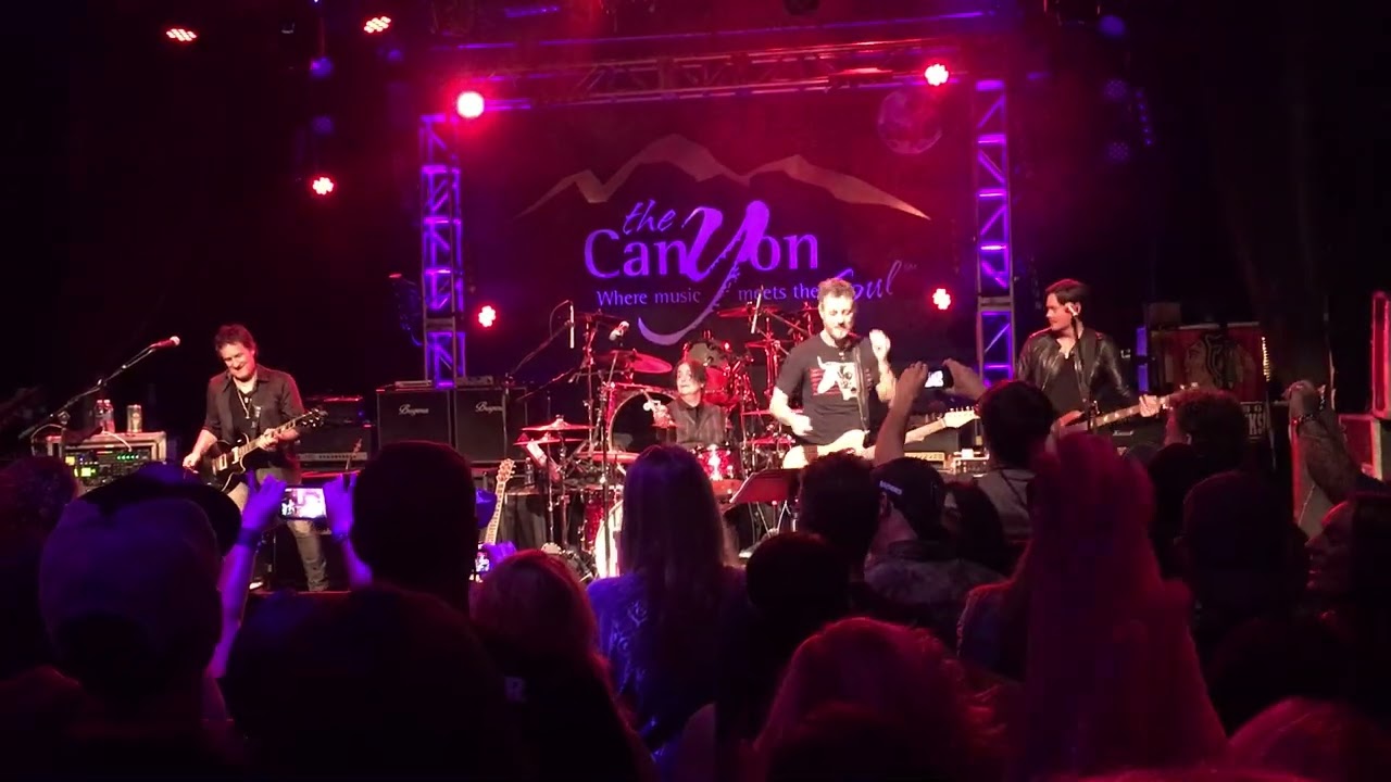 Riverdogs - Whisper 12/02/2017