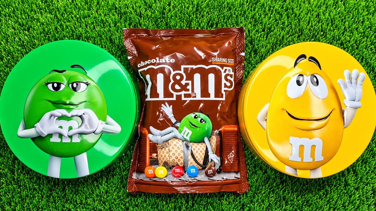 M&M&rsquo;s Candy ASMR Satisfying Video | Chocolate, Candy Crunch & Colorful Treats