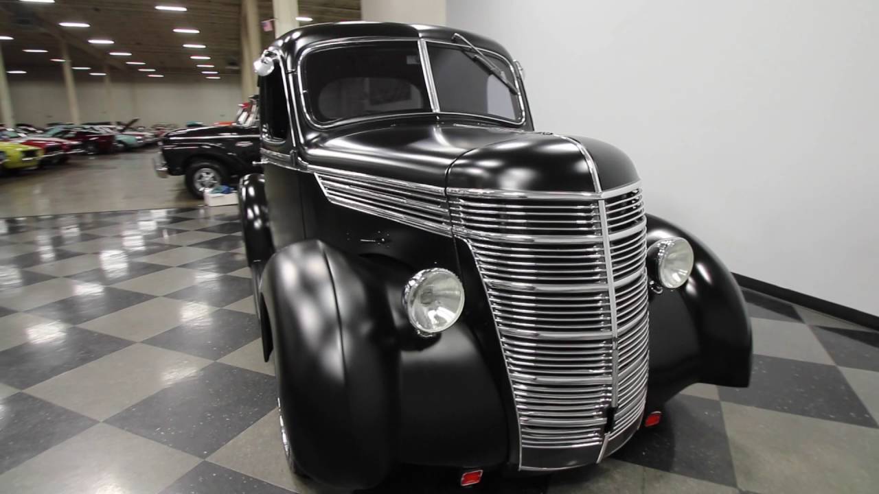 3551 CHA 1938 International D 2 Custom Pickup
