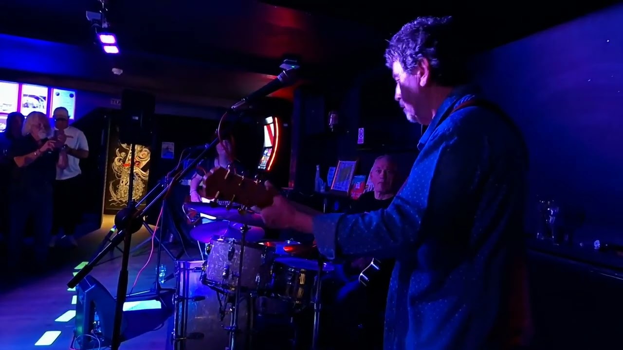 Fran McGillivray Band playing Blues at the Red